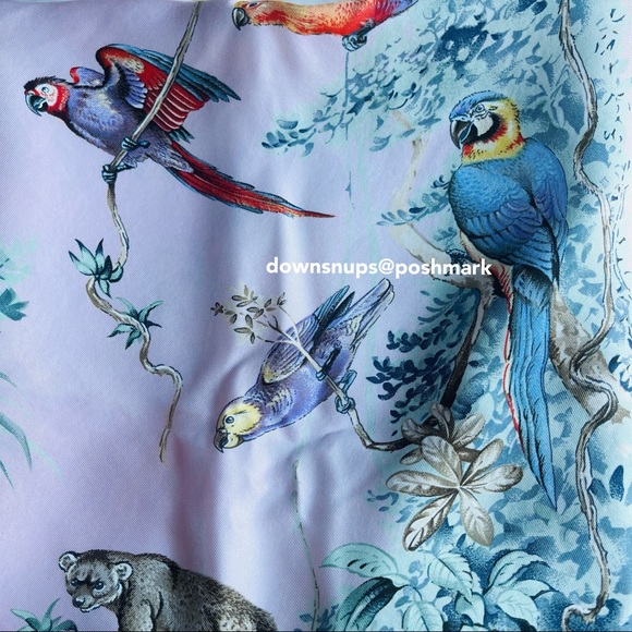 Hermès Equateur Washed Silk Scarf 90 - Picture 4 of 15